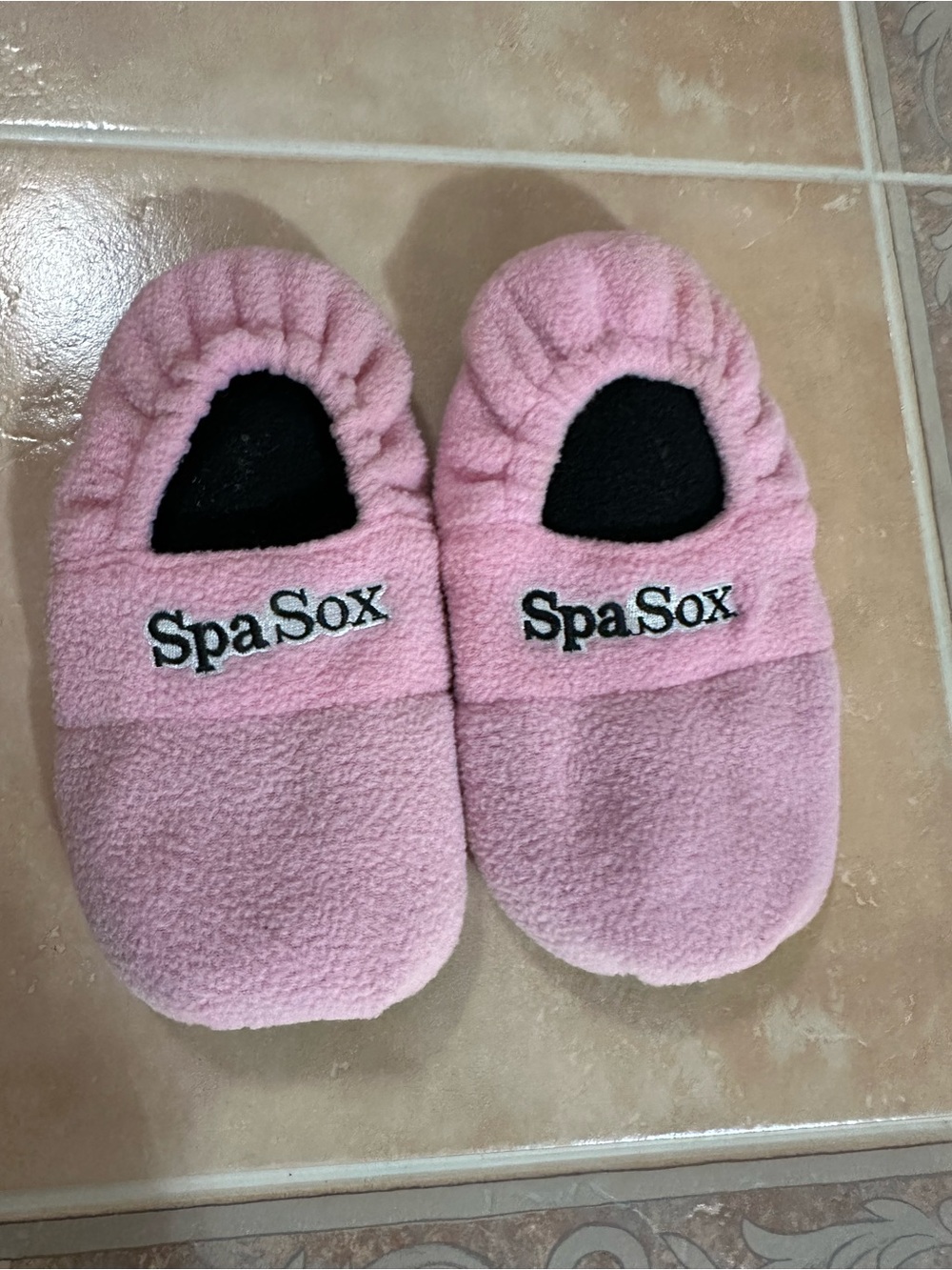 Women’s Pink Plush Spa Slippers - Cozy At-Home Foot Care